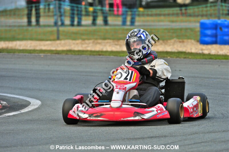 31102010-merignac-Lascombes (1124).JPG